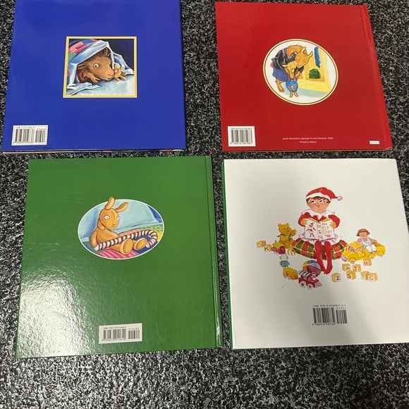 Llama Llama Holiday Drama Books & Elf on the shelf lot of 4 children books kid - Picture 2 of 3